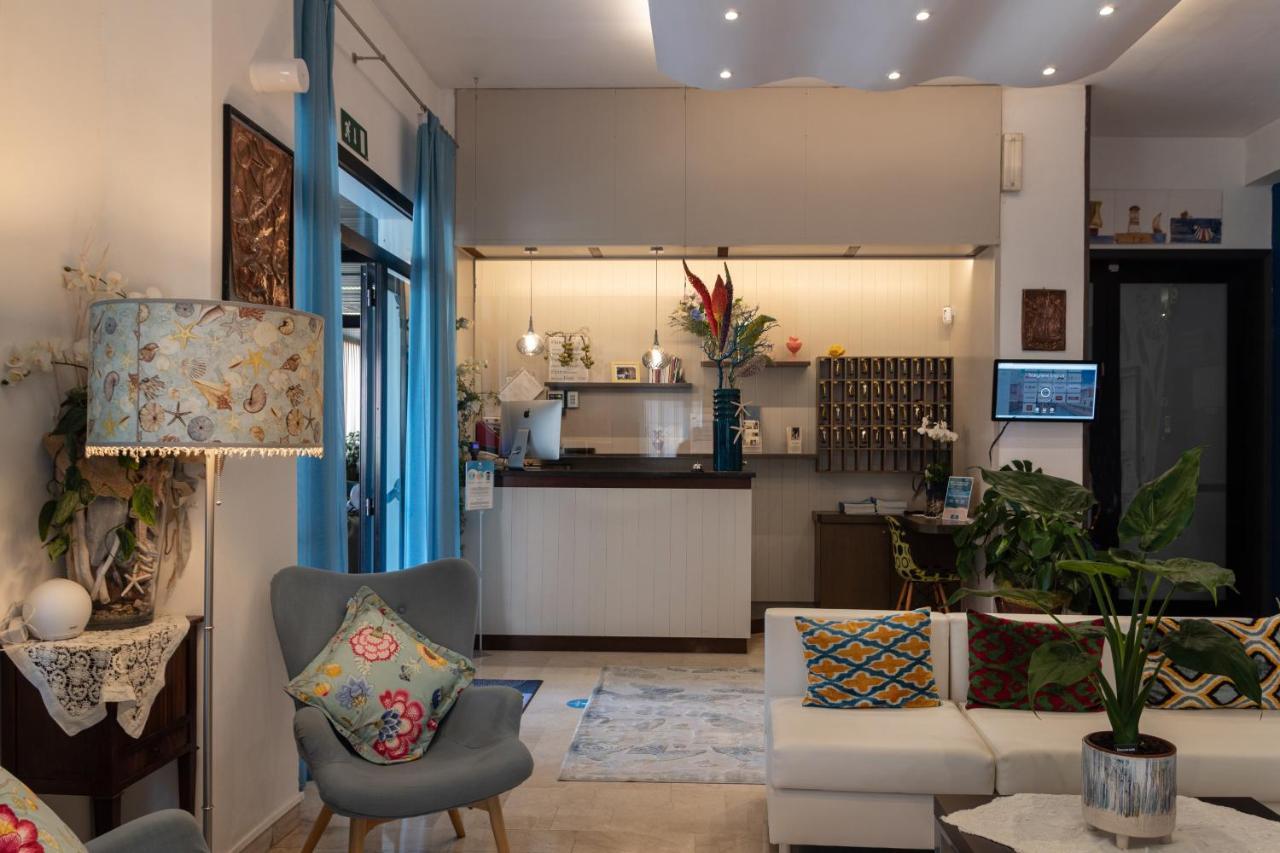 Hotel Boston Cesenatico Luaran gambar